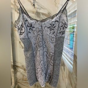 NU- VÓ  🇮🇹 Brand new